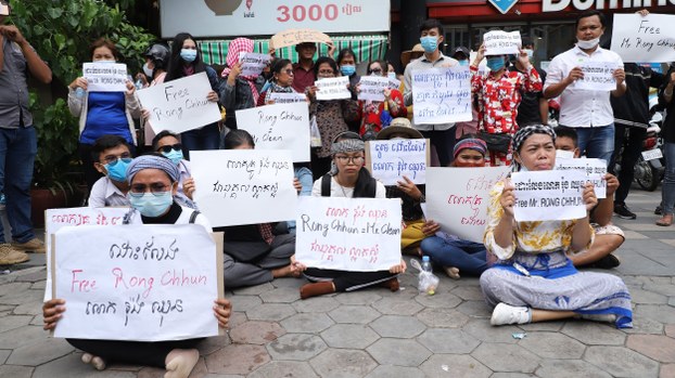 Protest Cambodia Rong Chhun